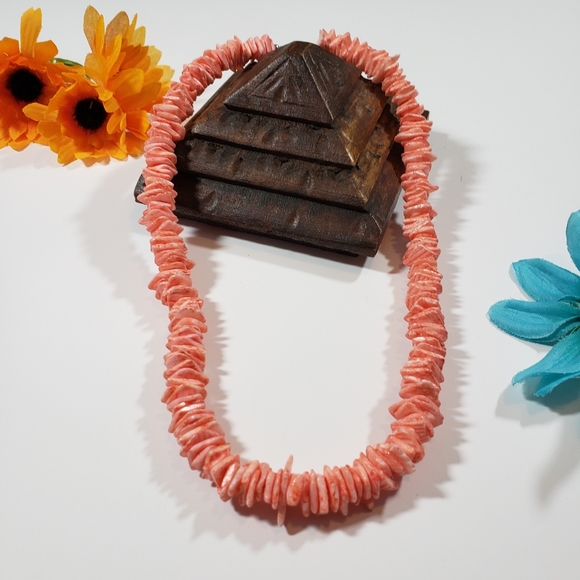 Jewelry - Shell Necklace